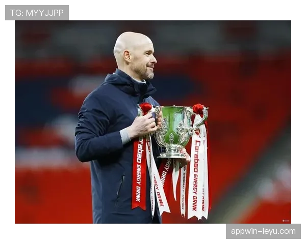 滕哈赫战术创新持续赋能球队，进攻风格焕然一新