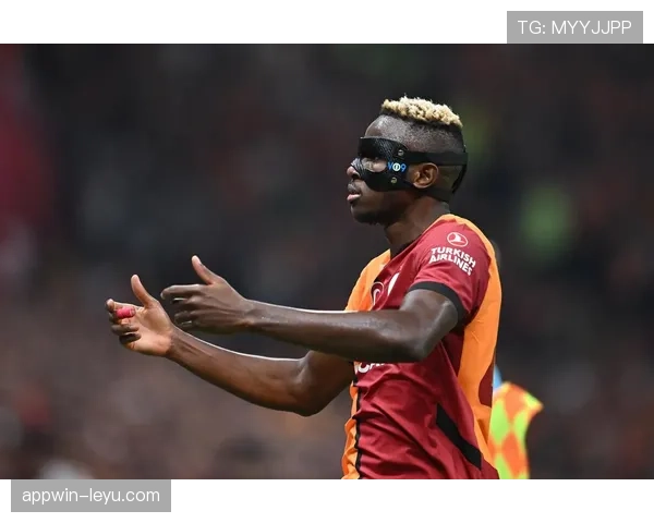 英超新星韦伯斯特新赛季表现备受期待，豪门争夺战愈演愈烈